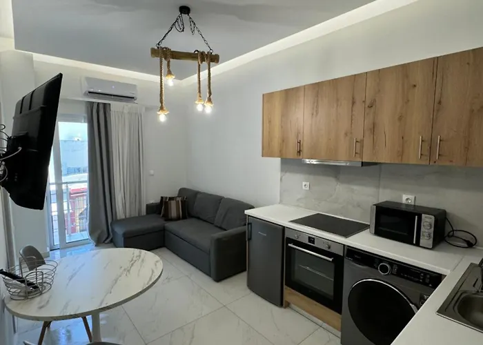 Cozy Center B شقة *